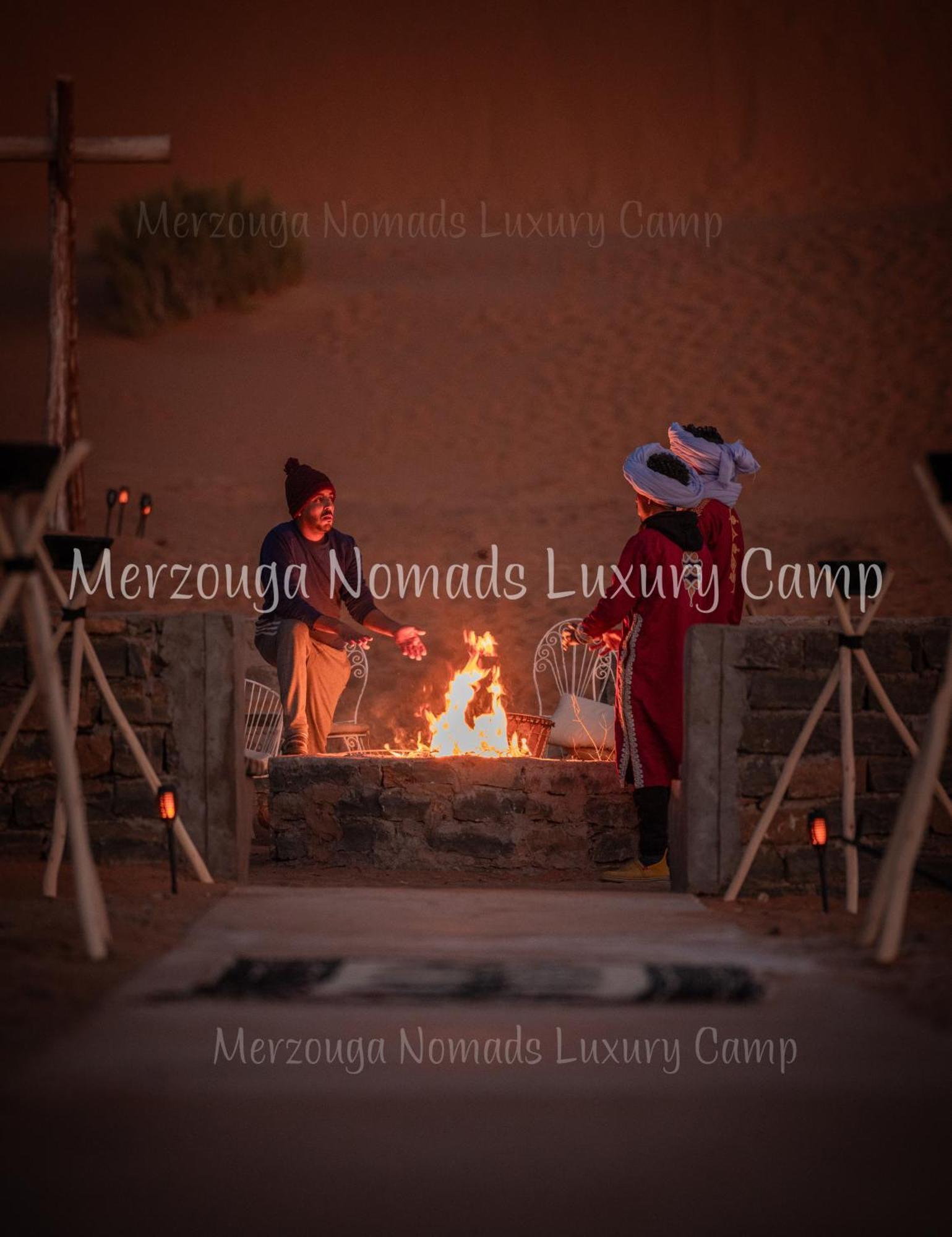 Merzouga Nomads Luxury Camp Hotel Kültér fotó